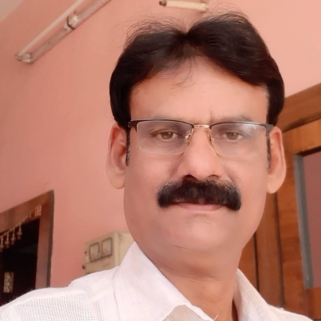 शिक्षकों की वरीयता सूची में गड़बड़ी पर बड़ी कार्रवाई, बम्हनीडीह के विकास खंड शिक्षा अधिकारी निलंबित