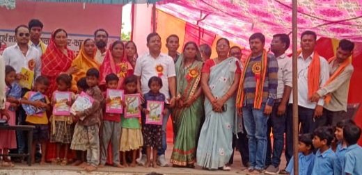 कल्लूबंजारी में शाला प्रवेशोत्सव धूमधाम से बच्चों ने हर्षोल्लास से किया स्कूल में प्रवेश