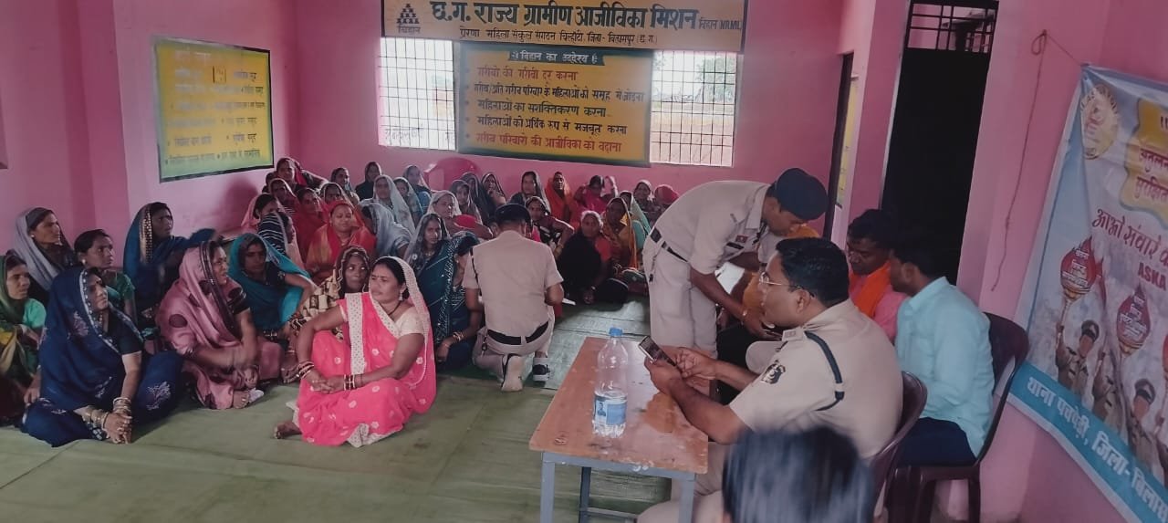 चिल्हाटी में महिला शक्ति की हुंकार — नशा मुक्ति के लिए 25 महिला कमांडो तैनात 