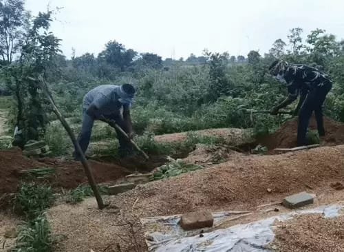 युवक की रहस्यमयी मौत, परिजनों के आग्रह पर  2 महीने बाद कब्र खोद, दोबारा होगी शव की जांच