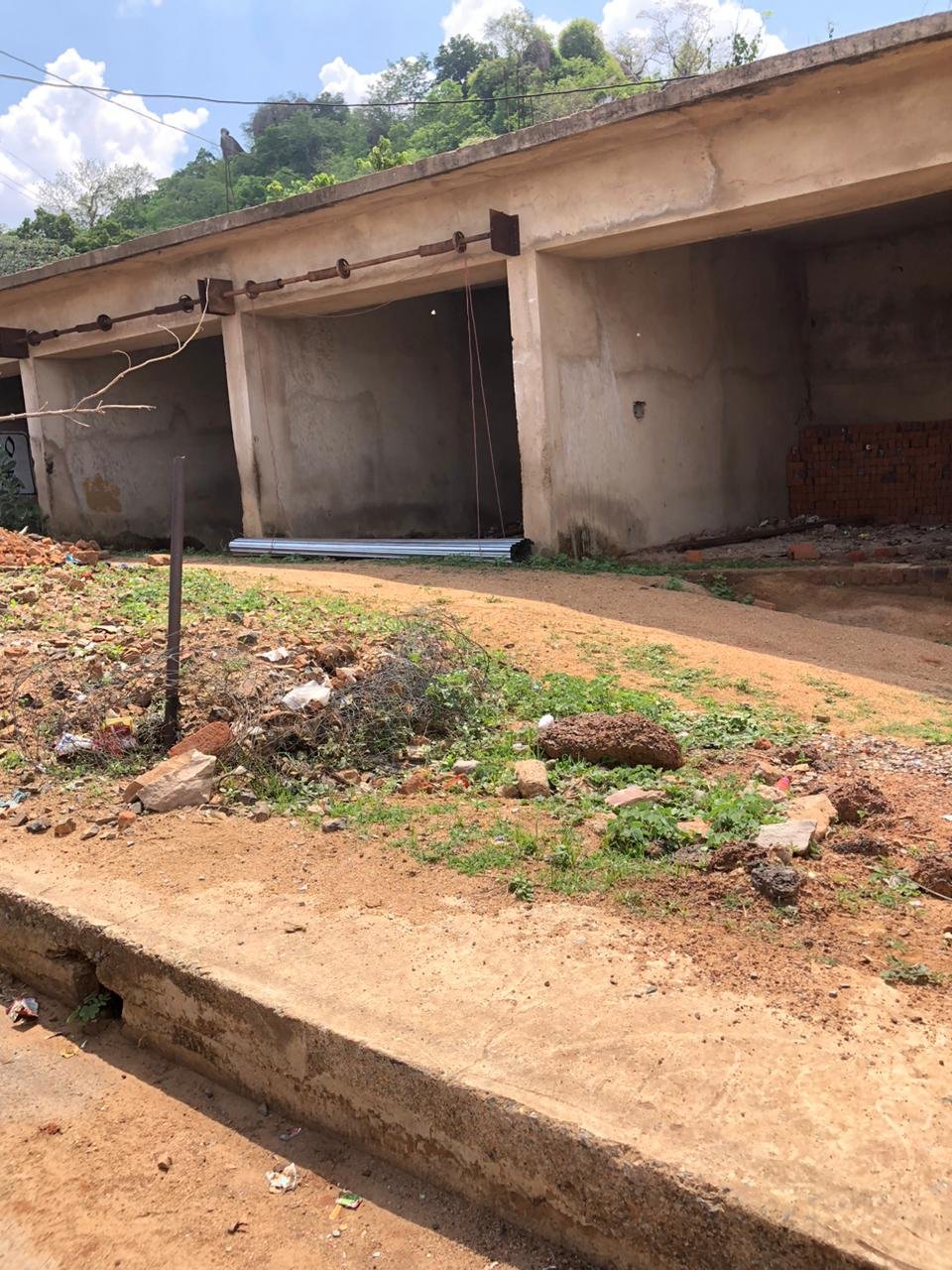 छुरिया में शासकीय जमीन पर कब्जा करने व बेचने का काम जोर शोर से 