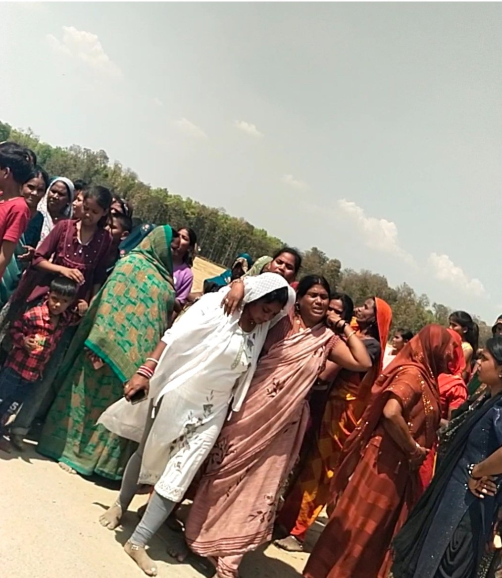 डीजे की खुशी मातम में बदली ,करंट लगने से युवक की मौत