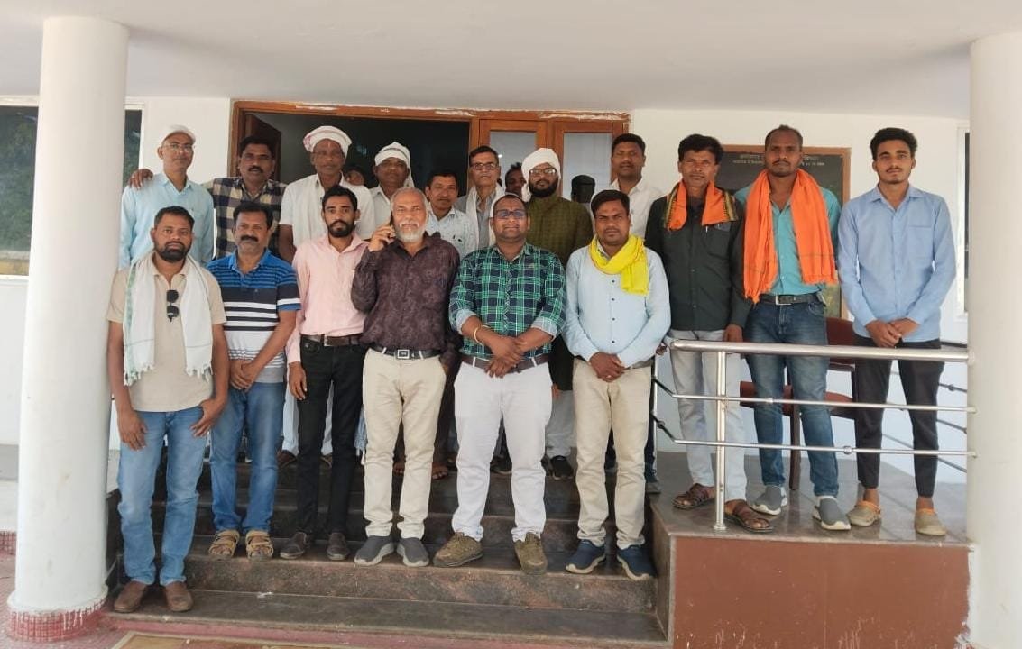 सर्व पिछड़ा वर्ग समाज की जिला स्तरीय बैठक सम्पन्न, संगठन विस्तार और प्रशासन से मुलाकात पर हुई चर्चा