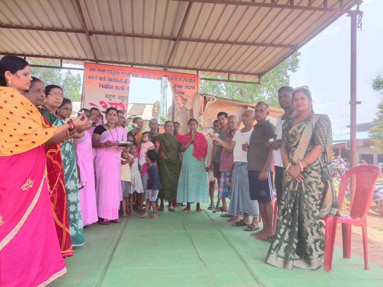 ग्राम पंचायत मुलमुला में ‘‘दाई-बबा दिवस’’ हर्षोल्लास से मनाया गया, बुजुर्गों का हुआ सम्मान व स्वास्थ्य परीक्षण