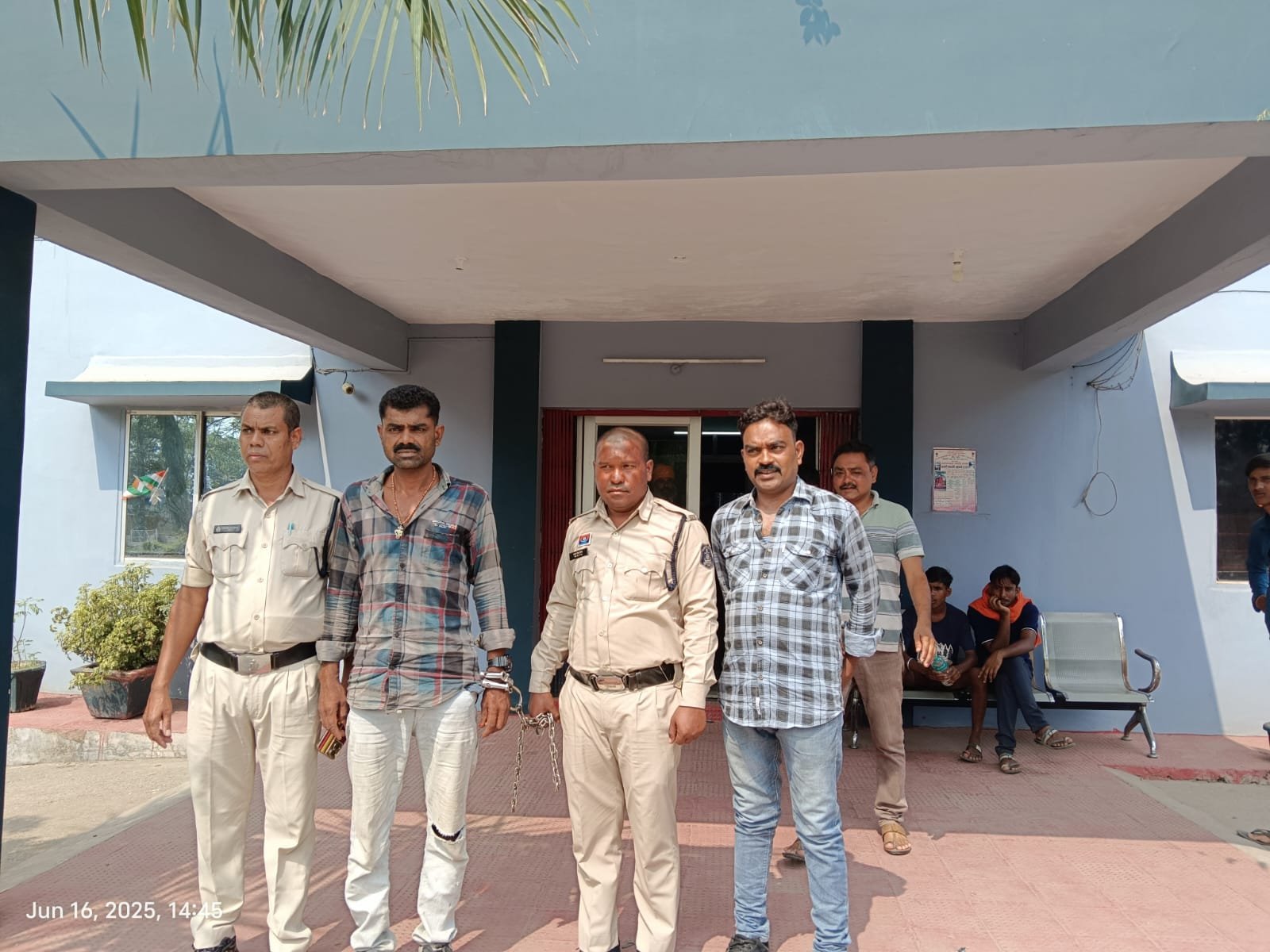 विकलांग महिला से दुष्कर्म करने वाला आरोपी गिरफ्तार, भेजा गया जेल पहले भी मारपीट के मामलों में रहा है सजायाफ्ता