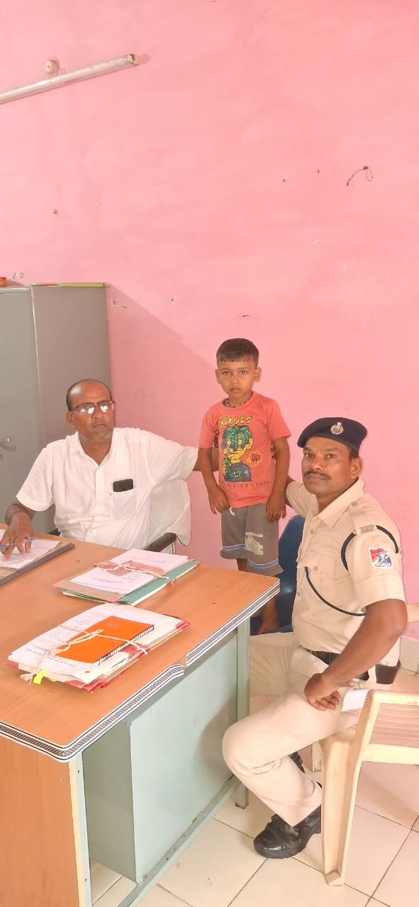 पकरिया से गुम 4 वर्षीय बालक को बिलासपुर से सकुशल खोज निकाला, रातभर चला सर्च ऑपरेशन