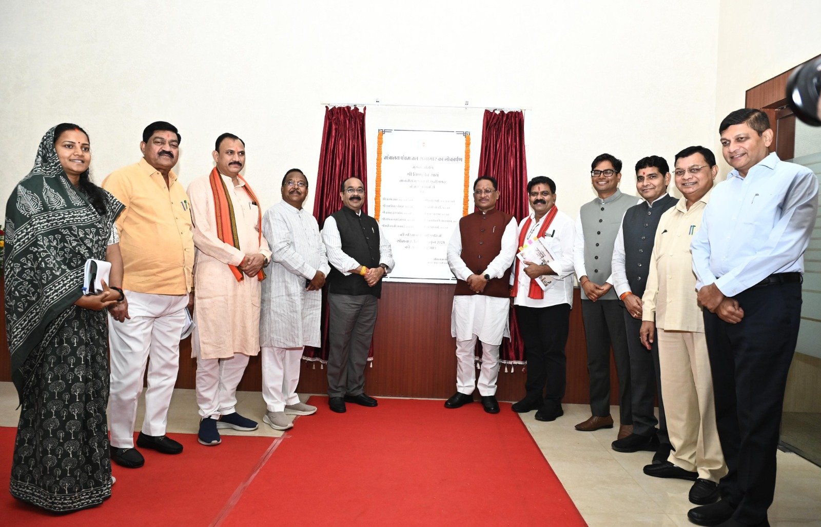 नवा रायपुर में 13.90 करोड़ की लागत से बना अत्याधुनिक सभागार, मुख्यमंत्री विष्णुदेव साय ने किया लोकार्पण