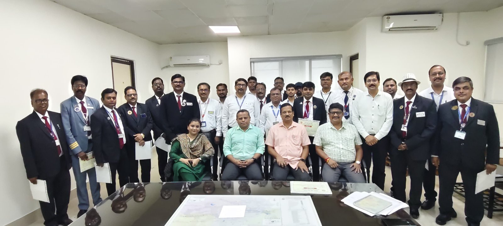 डिजिटल इंडिया की ओर तेज़ी से बढ़ा दक्षिण पूर्व मध्य रेलवे – टिकट चेकिंग व पार्सल स्टाफ को किया गया सम्मानित