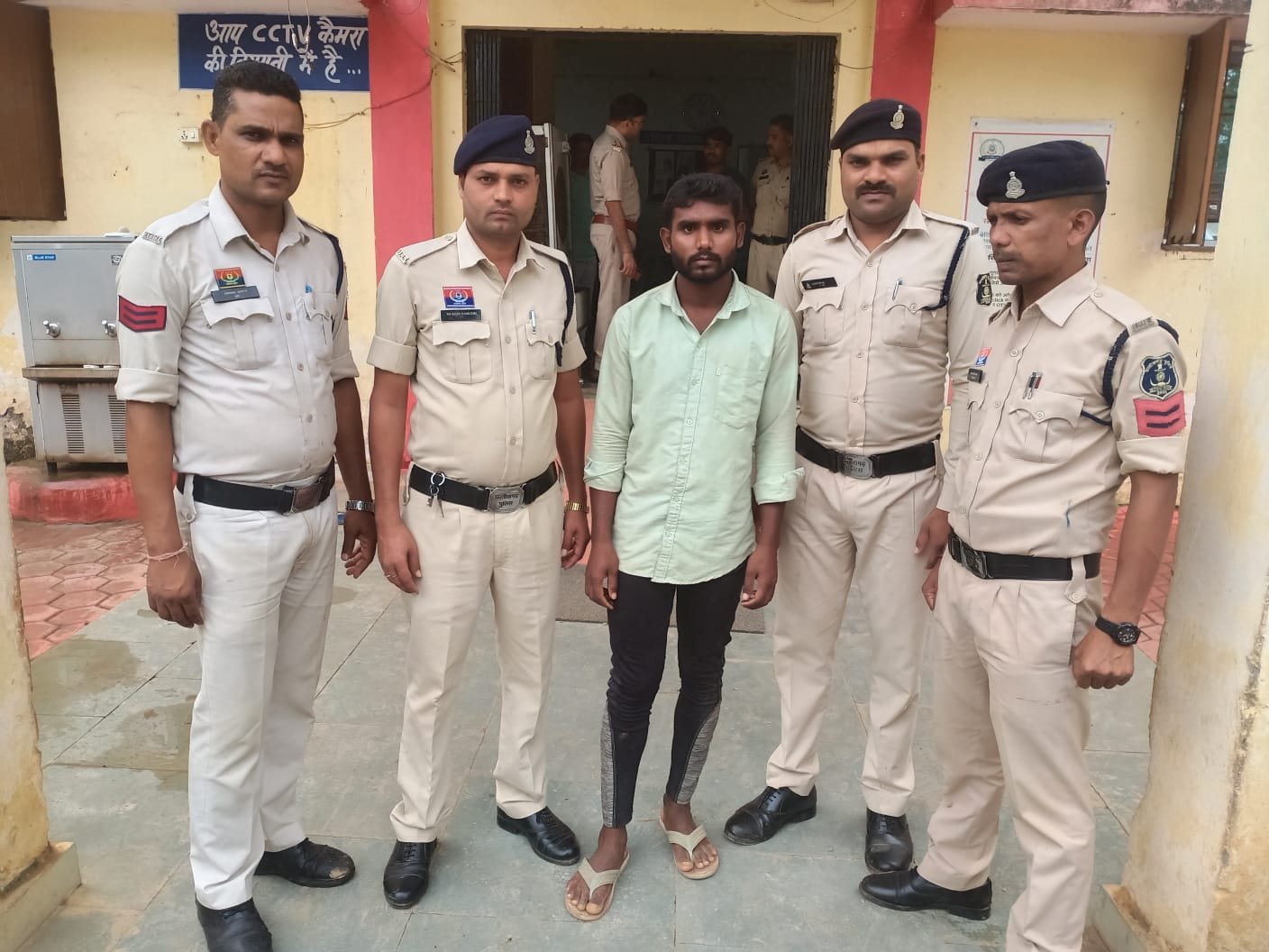 नाबालिक बालिका को शादी करने का झांसा देकर अनाचार करने वाला आरोपी गिरफ्तार...