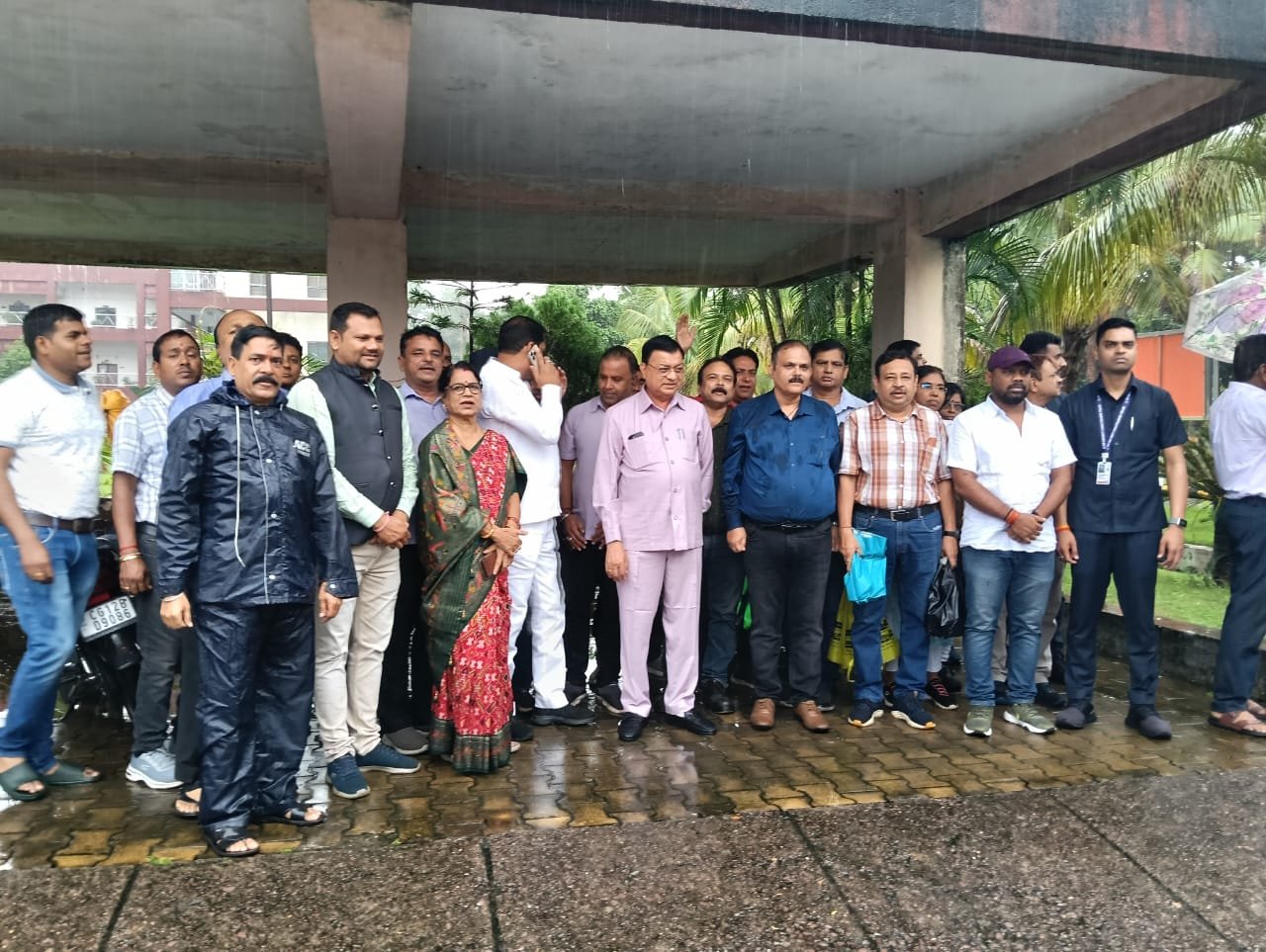 डॉ. श्यामा प्रसाद मुखर्जी जयंती पर “अखंड भारत” का संकल्प, लखनलाल देवांगन व गोपाल मोदी ने दी श्रद्धांजलि