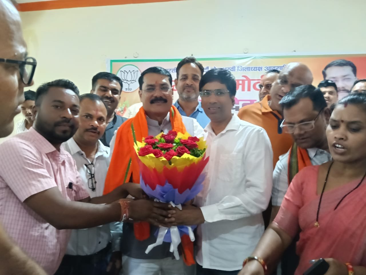 भाजपा जिला अध्यक्ष गोपाल मोदी का जन्मदिन धूमधाम से मना, कार्यकर्ताओं ने किया जोरदार स्वागत 