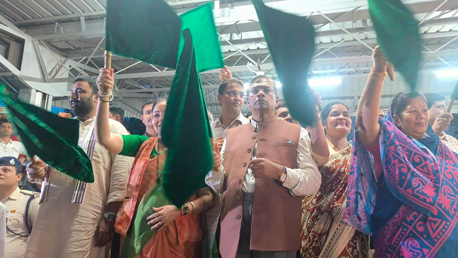 पेंचवैली एक्सप्रेस अब नैनपुर तक, क्षेत्रीय कनेक्टिविटी को नई रफ्तार 