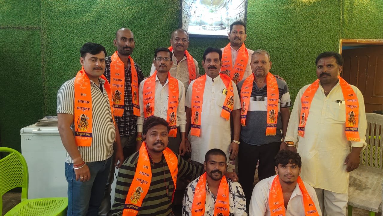 प्रादेशिक ब्राह्मण शक्ति हुंकार यात्रा को लेकर पीथमपुर में विप्रजनों की रणनीतिक बैठक संपन्न