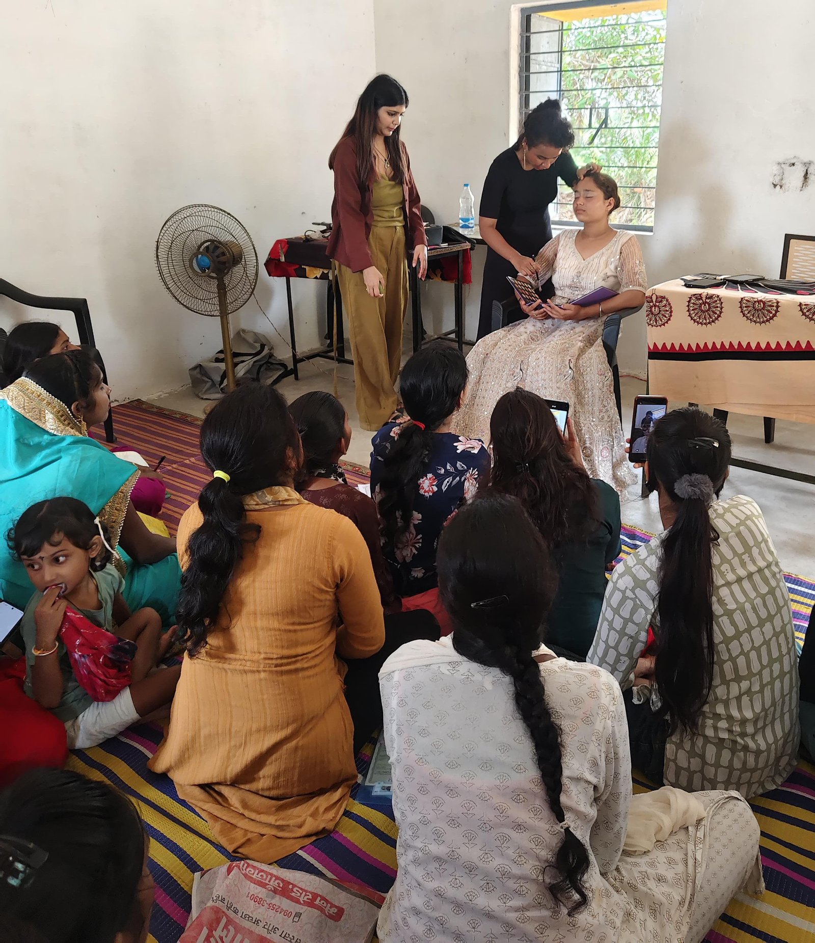 बेटी बचाओ बेटी पढ़ाओं योजनांतर्गत 15 दिवसीय ब्युटी पार्लर प्रशिक्षण का शुभारंभ