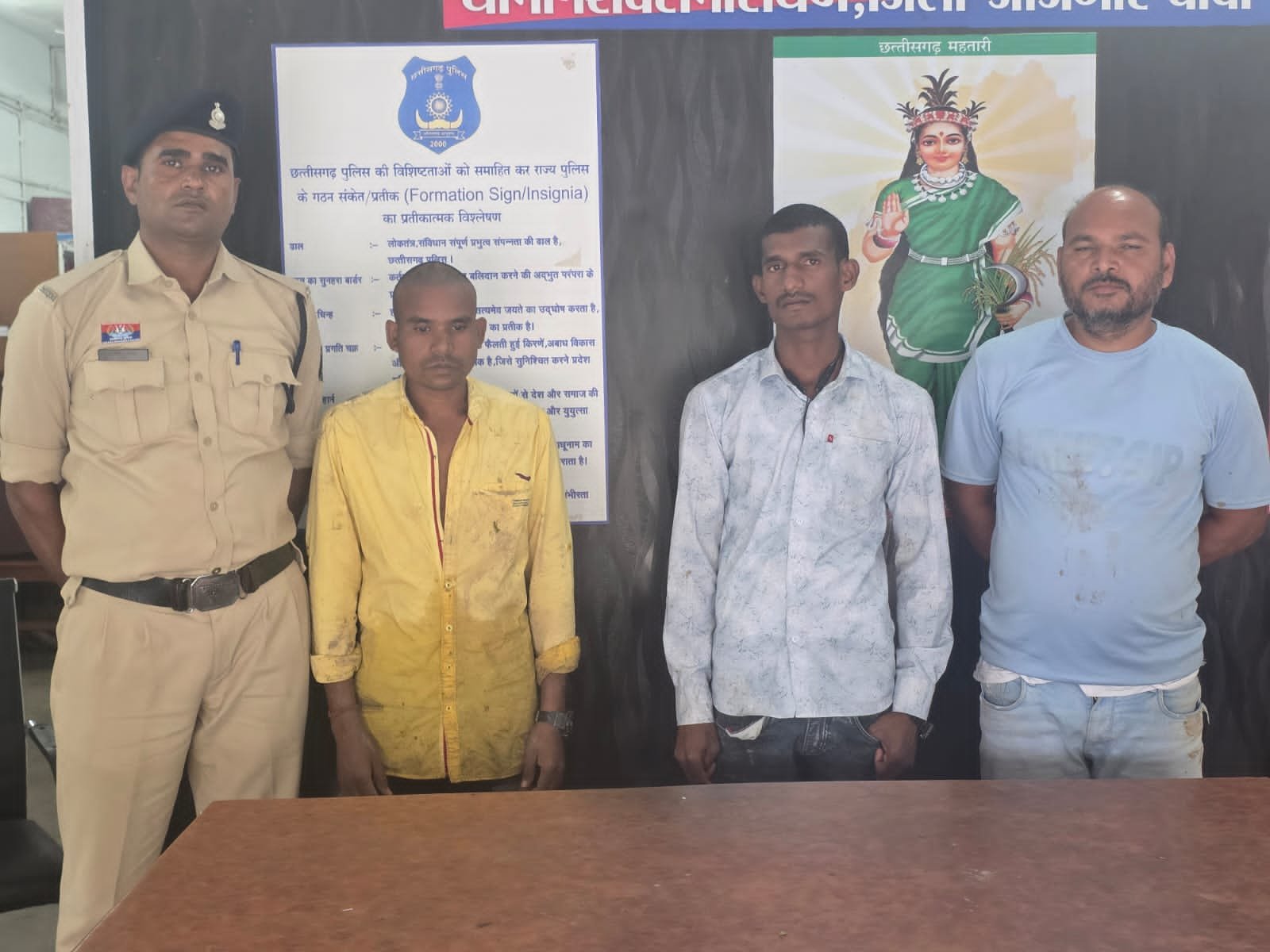 जुआ खेलने वाले 03 जुवाड़ीयान गिरफ्तार...