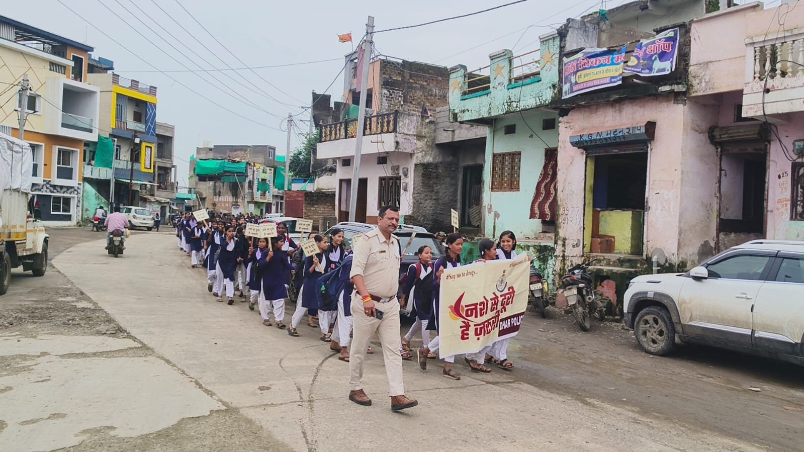 नशा मुक्ति अभियान के तहत सागौर मै बालिकाएं द्वारा रैली निकाली गई ।300 से अधिक बालिकाएं शामिल हुई।