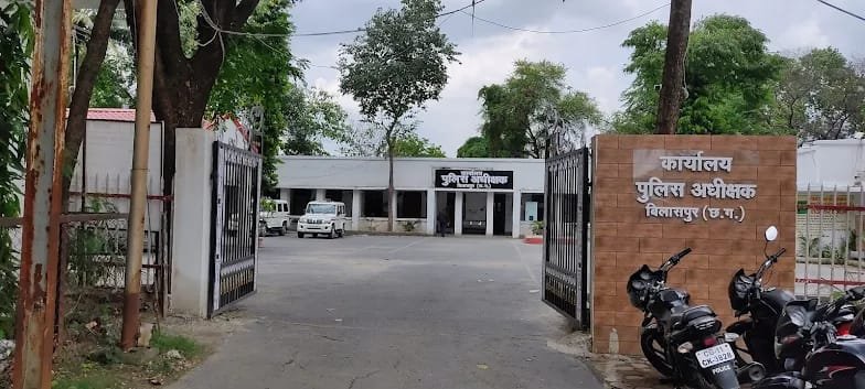 कर्तव्य में लापरवाही पर एएसआई निलंबित, थाना प्रभारी लाइन अटैच – एसएसपी का सख्त एक्शन