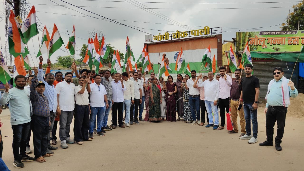 पाली में उमड़ा देशभक्ति का सैलाब — भव्य तिरंगा यात्रा से गूंजा नगर