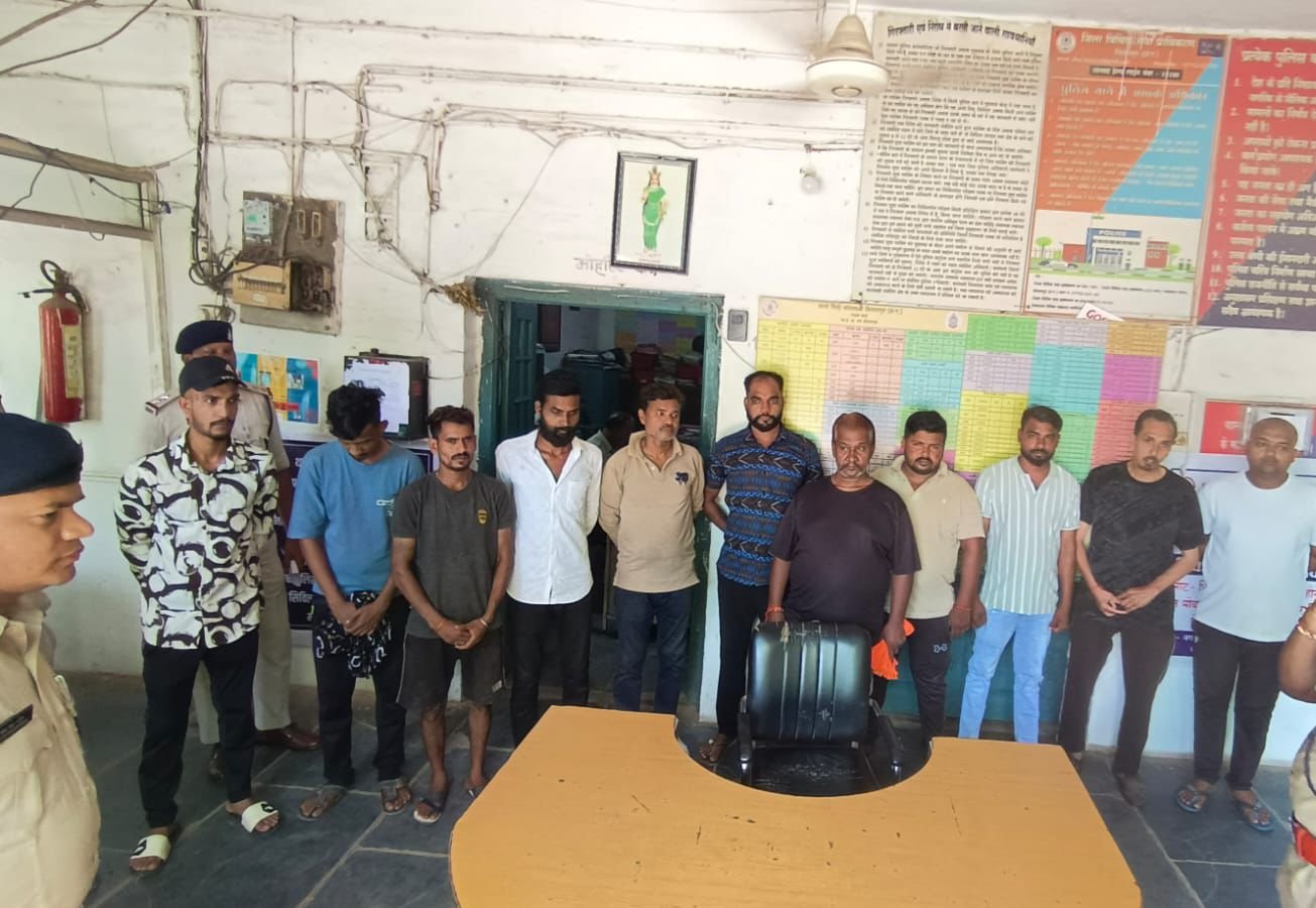 सिटी कोतवाली पुलिस की बड़ी कार्रवाई — 13 निगरानी बदमाश तलब, अपराध रोकने हेतु प्रतिबंधक कार्यवाही