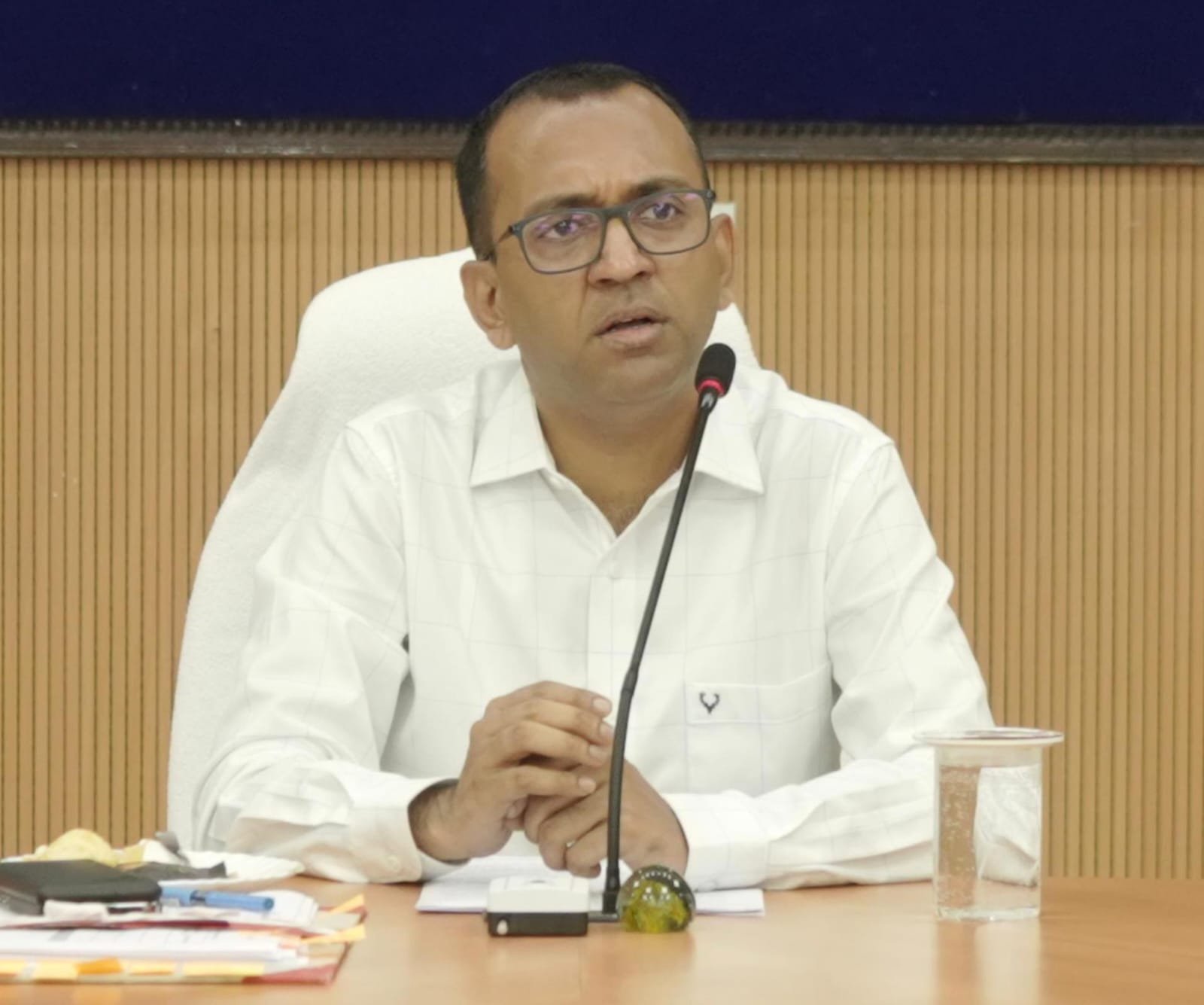 रजत जयंती वर्ष पर कलेक्टर ने दिए सख्त निर्देश, विभागीय कामकाज की, की गई गहन समीक्षा