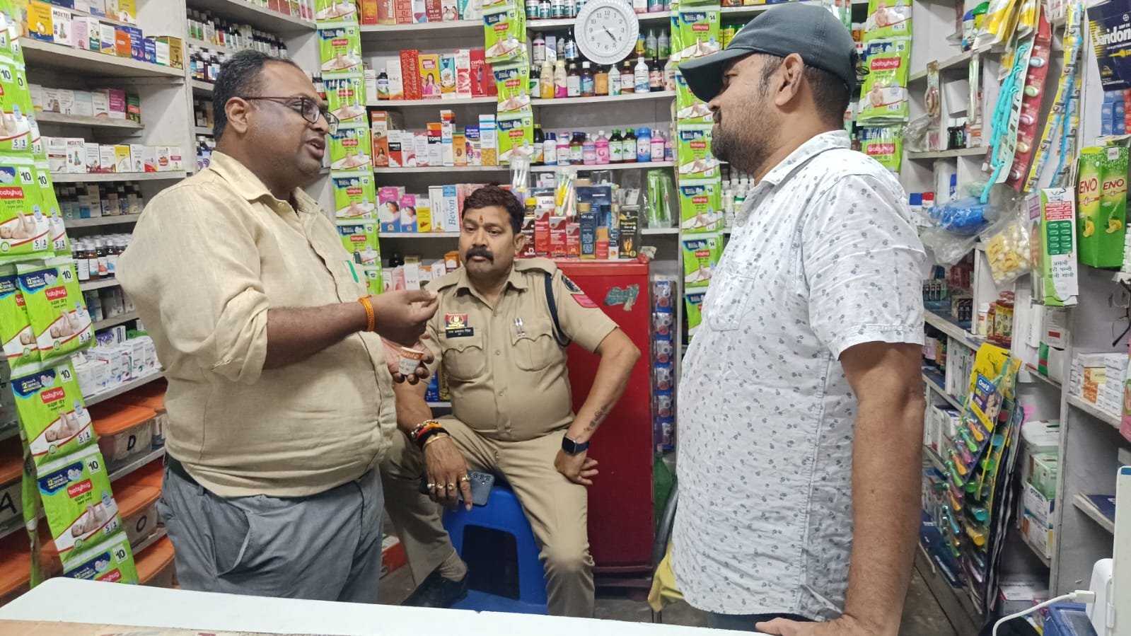 बिलासपुर में प्रतिबंधित दवाइयों पर सख्ती, पुलिस व औषधि विभाग की संयुक्त कार्रवाई