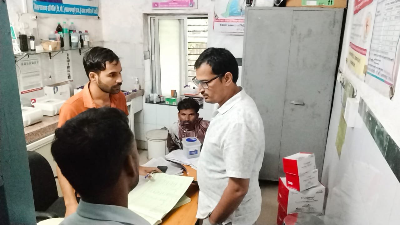 उपखण्ड अधिकारी ने सालमगढ उप स्वास्थ्य केंद्र,रानी देवली बाई और कस्तूरबा छात्रावास का किया औचक का निरिक्षण, दिये दिशा निर्देश