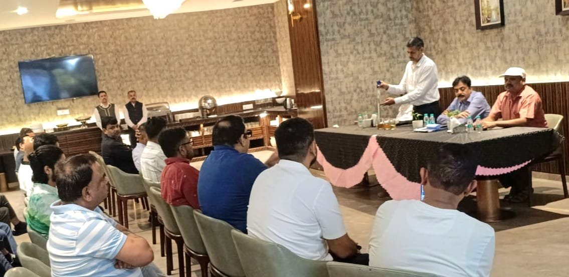 अब डोम-24 मशीन से होगी खाद्य तेल की जाँच,मिनटों में मौके पर ही बता देगी तेल की गुणवत्ता