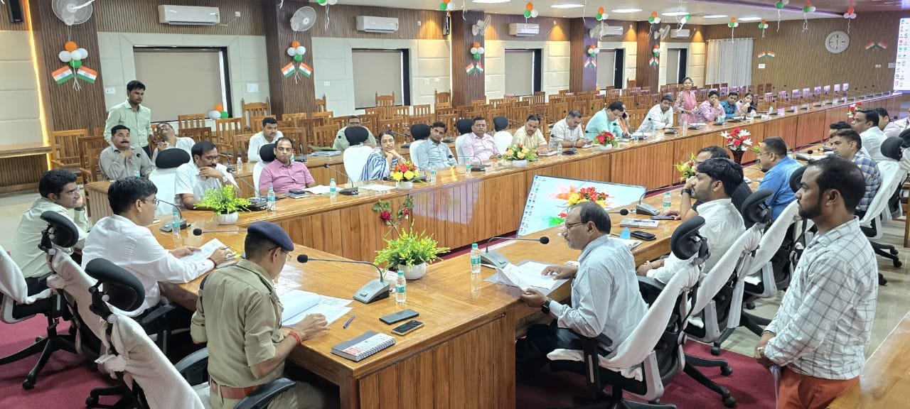 30वें दीक्षांत समारोह की तैयारियों की समीक्षा, राज्यपाल आनंदीबेन पटेल होंगी मुख्य अतिथि