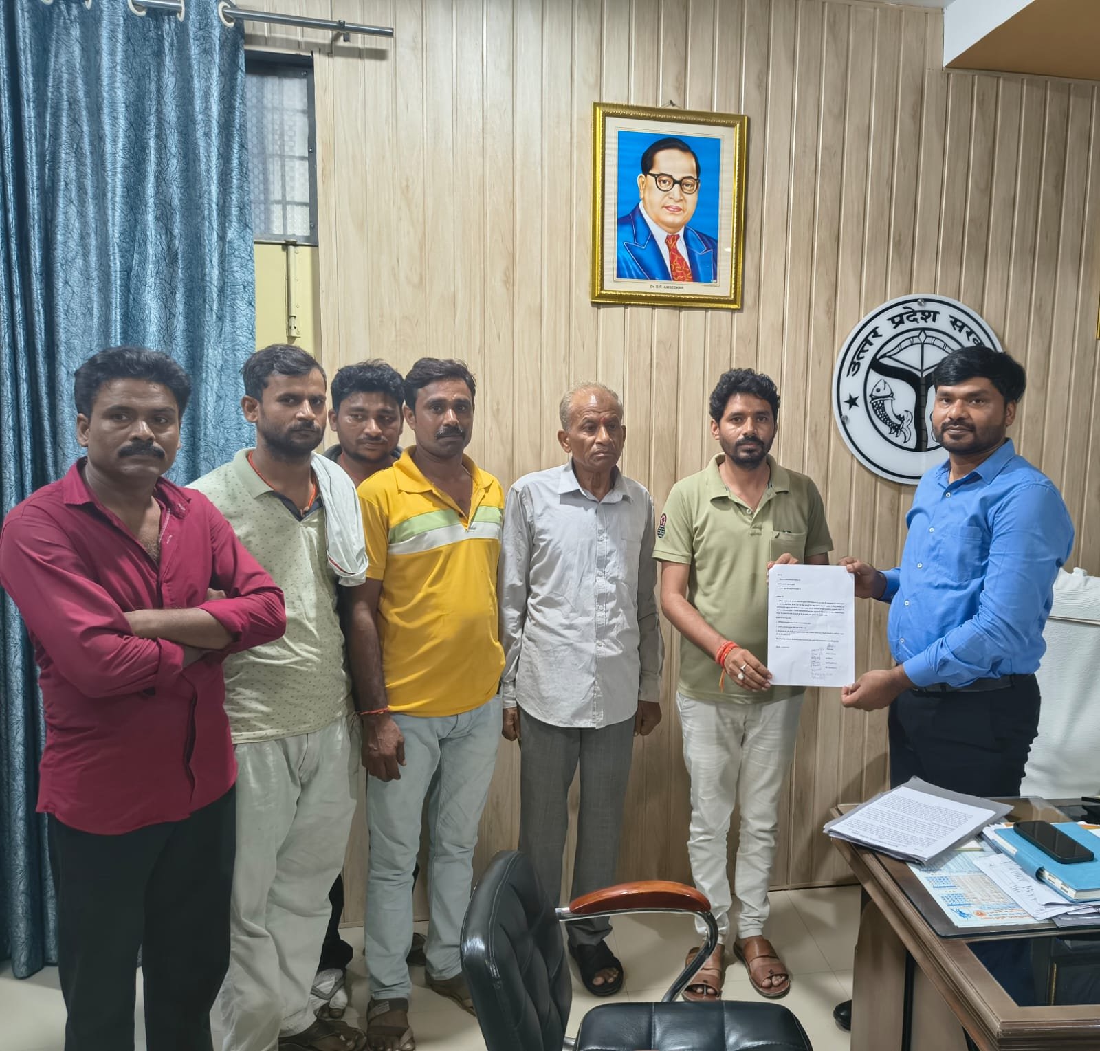 सामाजिक कार्यकर्ता के नेतृत्व में किसानों के प्रतिनिधि मंडल ने एसडीएम से की मुलाकात, खाद वितरण प्रणाली को बेहतर बनाने को लेकर दिया ज्ञापन