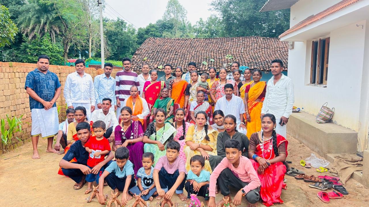 कोंडागांव के डोंगरीपारा में सोरी परिवार ने परंपरा के साथ मनाया नवाखाई पर्व