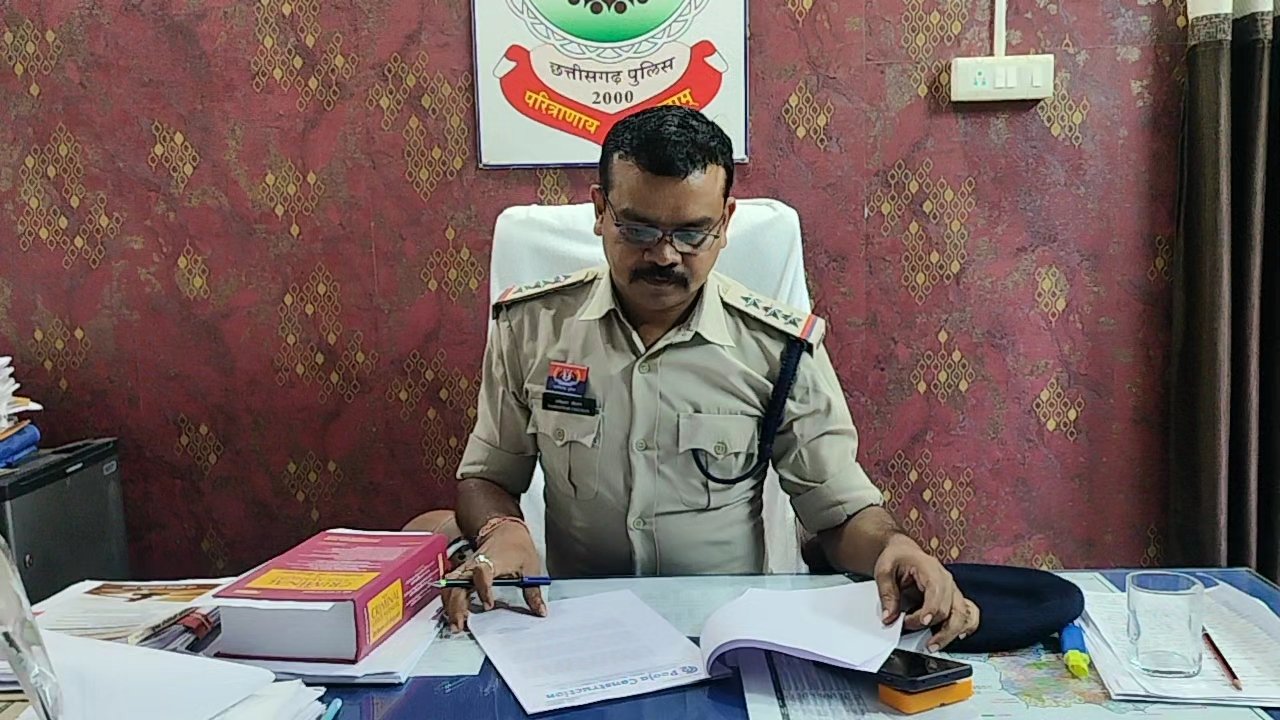 डोंगरीगुड़ा में पत्नी की संदिग्ध मौत के मामले में पति गिरफ्तार, आत्महत्या के लिए उकसाने का आरोप