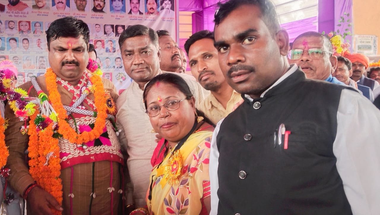 ग्राम संडैल में हाई स्कूल के उन्नयन की मांग, शिक्षा मंत्री को सौंपा आवेदन