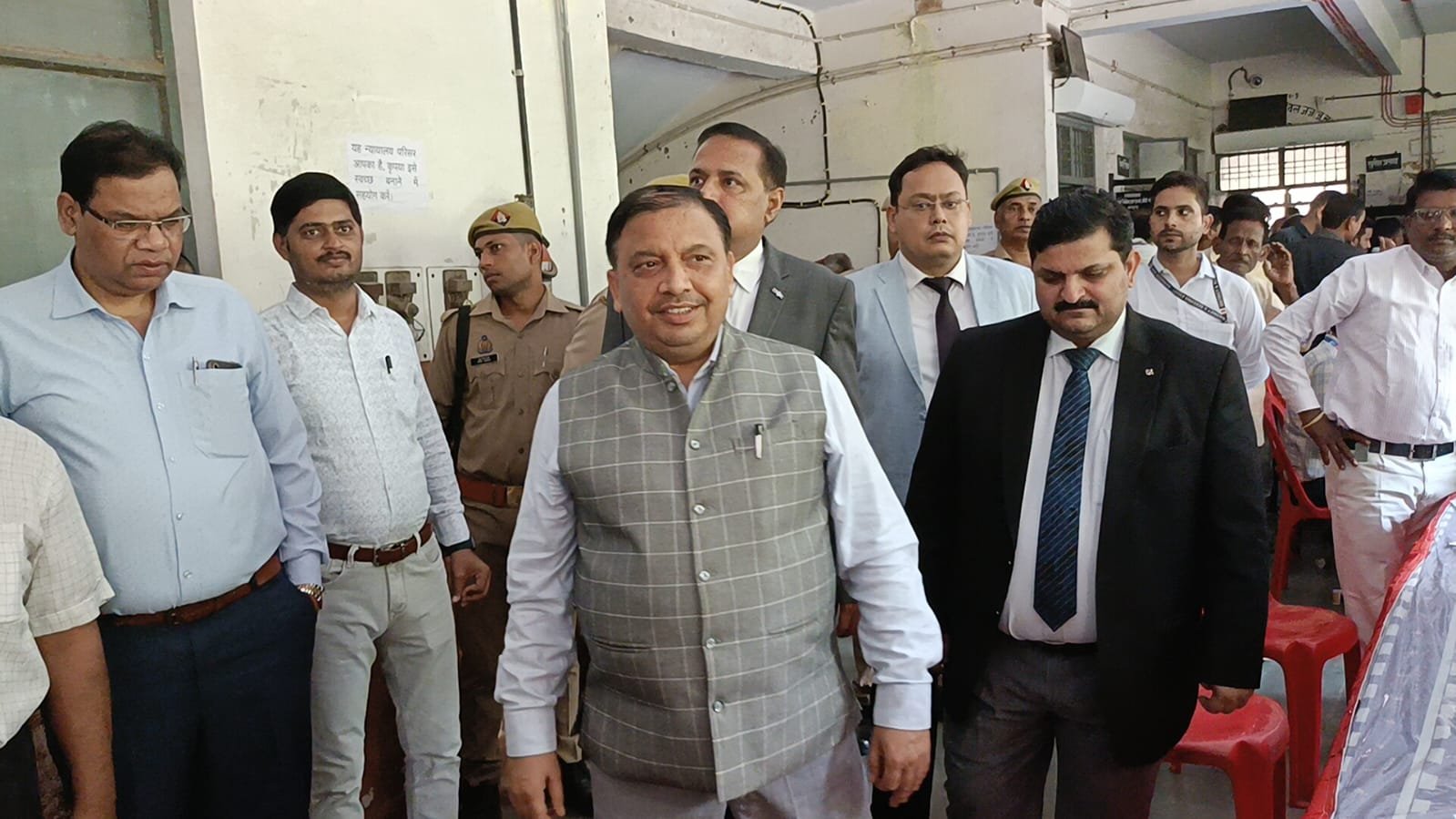 राष्ट्रीय लोक अदालत में 173370 वादों का हुआ निस्तारण  राजस्व के 163560 वादों का हुआ निस्तारण  सेटेलमेन्ट की धनराशि रही रू. 13 करोड़ 34 लाख 70 हज़ार 910