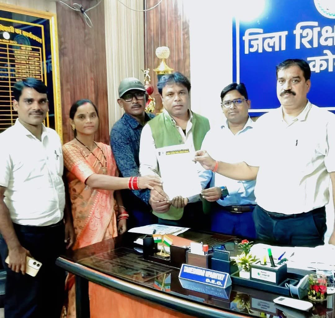 छत्तीसगढ़ गवर्नमेंट एम्पलाइज एसोसिएशन ने डीईओ श्री टी.पी. उपाध्याय से किया सौजन्य मुलाकात