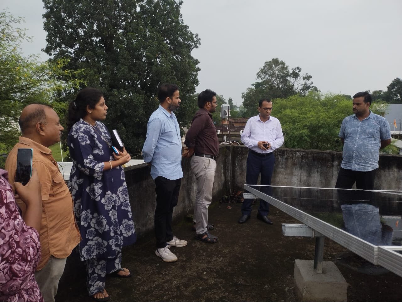 कलेक्टर का पाली दौरा, शासकीय योजनाओं की समीक्षा और नवरात्रि की तैयारियों का किया निरीक्षण 