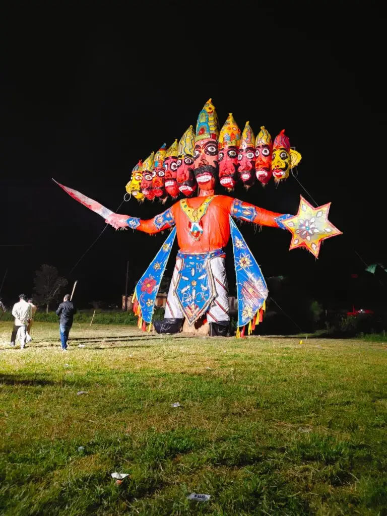 असत्य पे सत्य की जीत की भावना लेकर किया गया बाँकी मोंगरा में रावण दहन