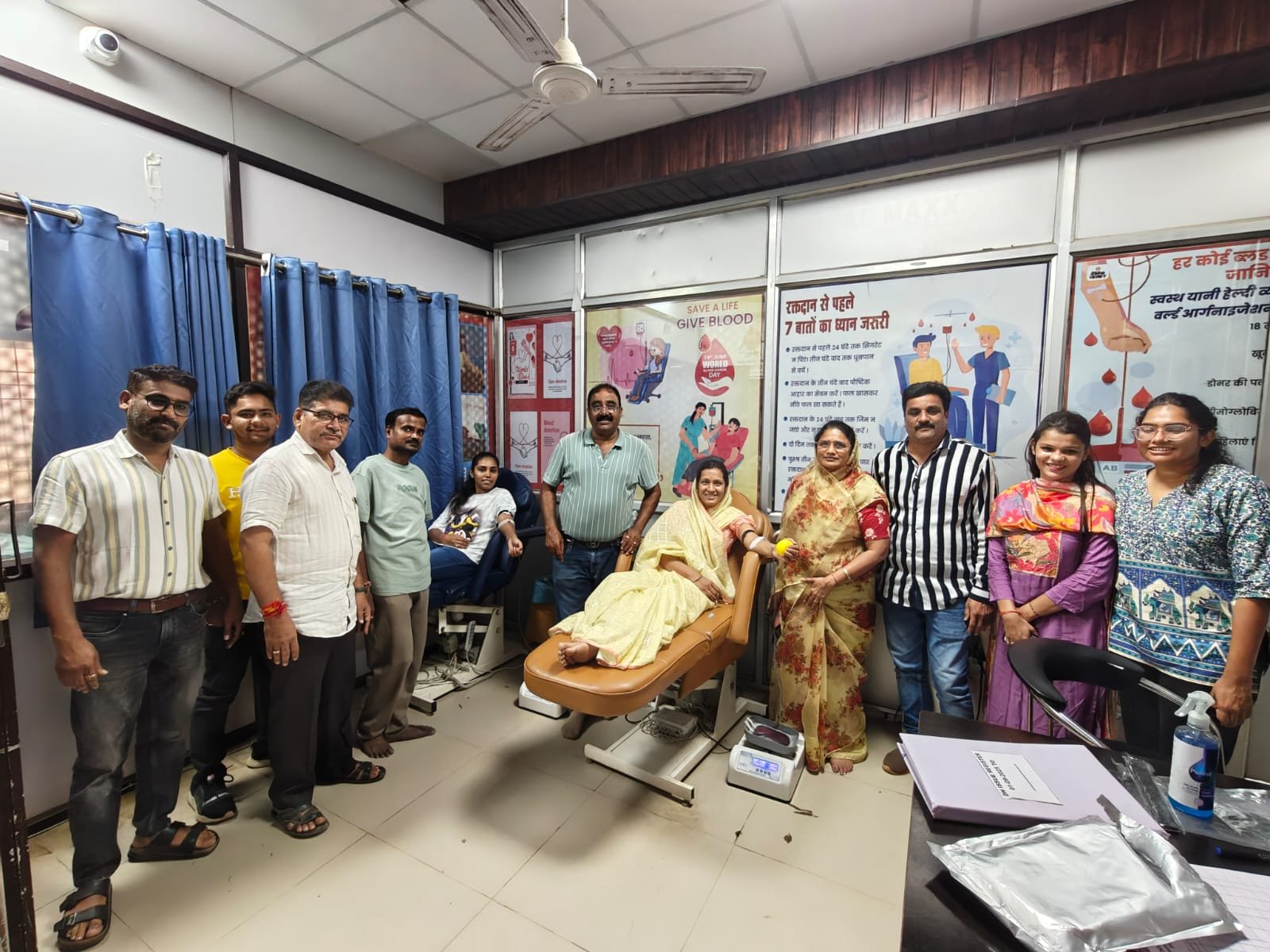 कोंडागांव में ओसवाल जैन समाज द्वारा रक्तदान शिविर का आयोजन, जिला अस्पताल में 16 यूनिट से अधिक रक्त संग्रहित