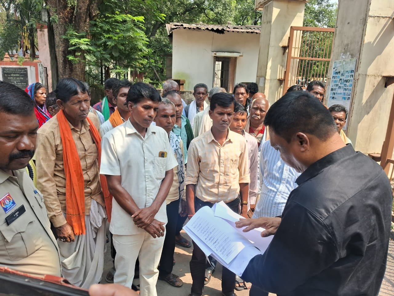 आदिवासी क्षेत्र में औद्योगिकरण का विरोध — बनाई कोल ब्लॉक के भू अर्जन को निरस्त करने की मांग