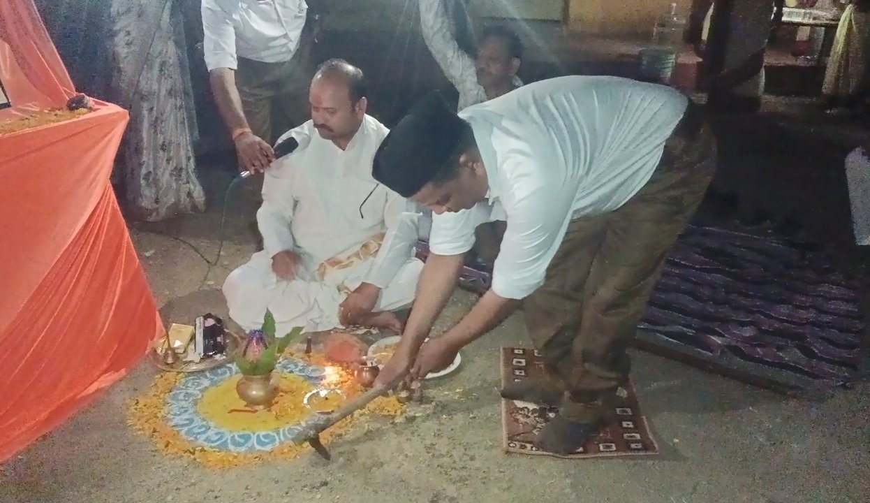 संस्कृति मंच निर्माण कार्य का हुआ भूमिपूजन,नगर सेठ ने उठाया बीड़ा