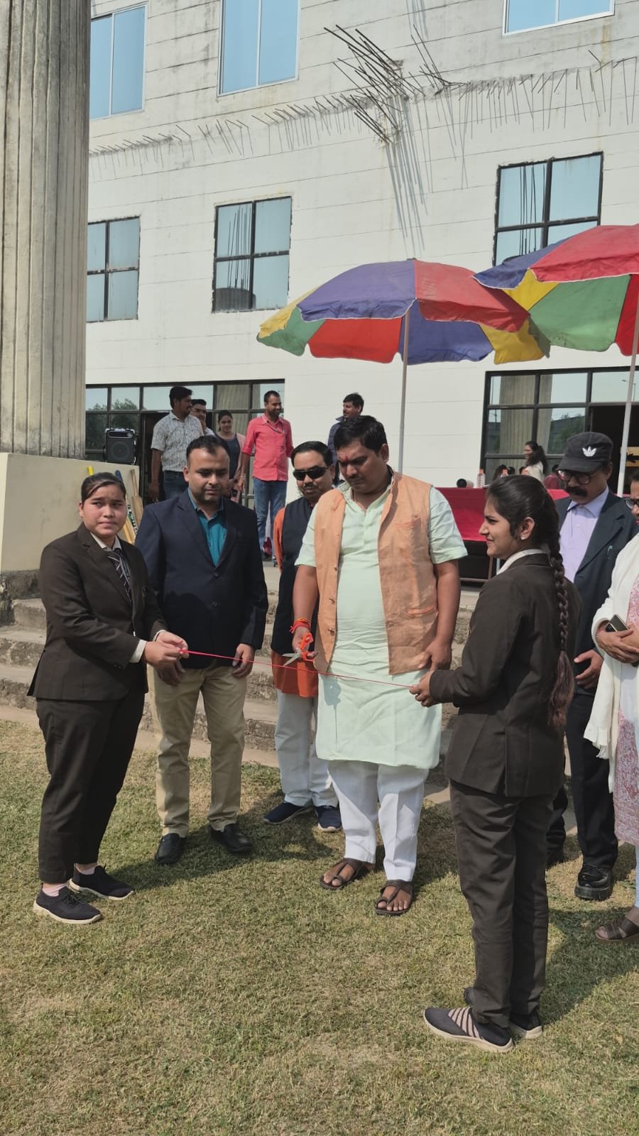 Pharmacy Week 2025 का भव्य आगाज़ — मुख्य अतिथि चेयरमैन संजय सिंह राजपूत और रजिस्ट्रार ओमकार देवांगन की उपस्थिति से कार्यक्रम में बढ़ी चमक; प्राचार्य ड