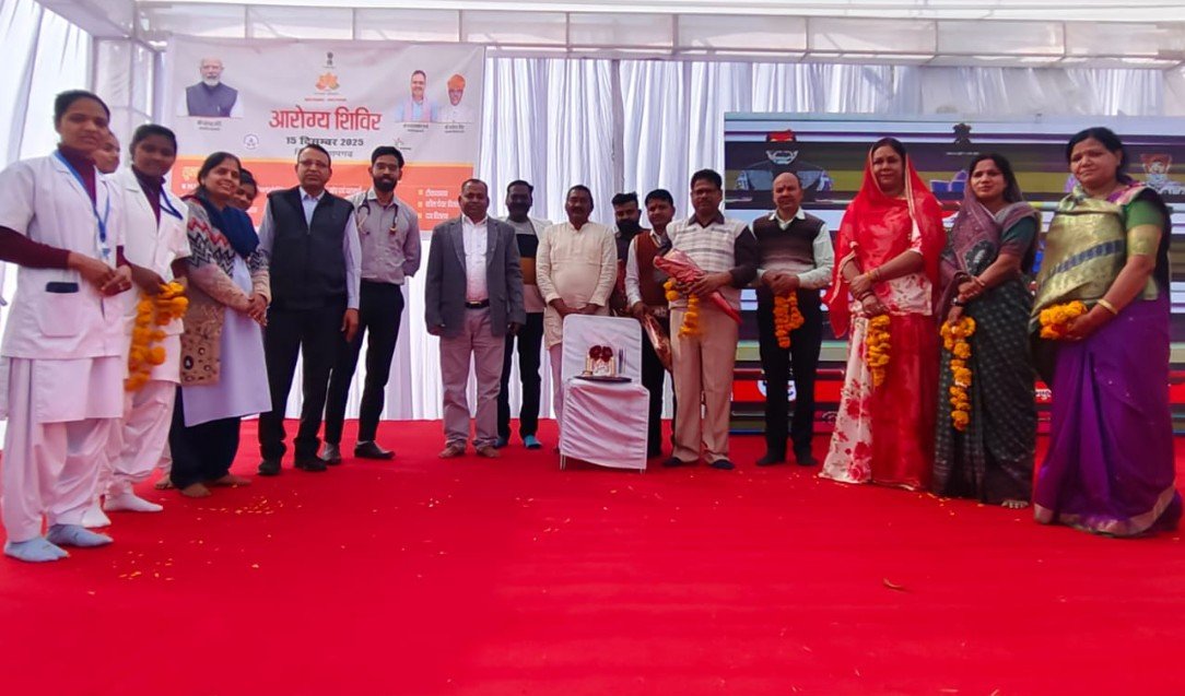 जिले के 276 चिकित्सा संस्थानों पर आयोजित हुए आरोग्य शिविर    7 हजार से अधिक लोगों ने लिया स्वास्थ्य सेवाओं का लाभ