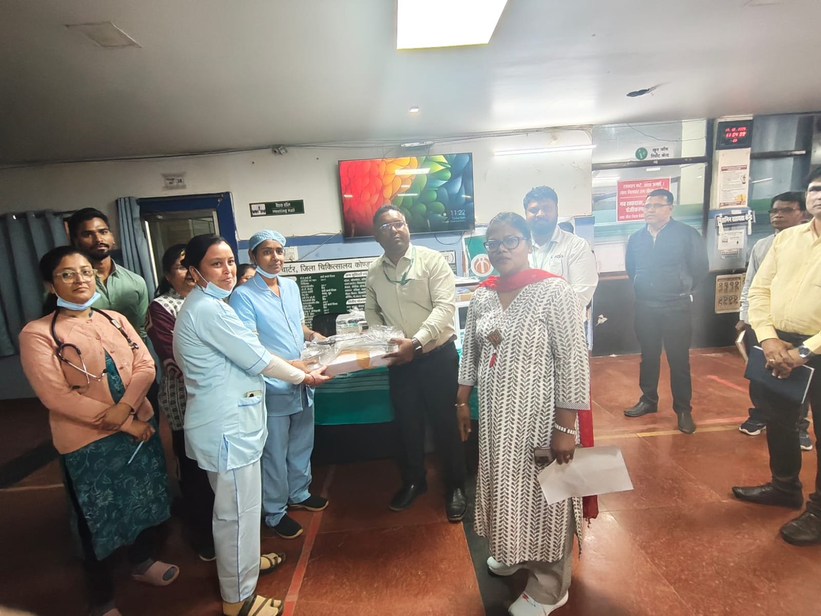 आईडीबीआई बैंक ने जिला अस्पताल कोंडागांव को भेंट किया 5 लाख रुपए का आधुनिक मेडिकल उपकरण