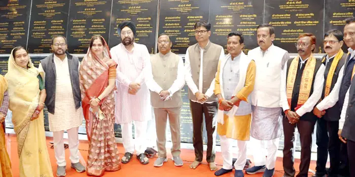 विकसित भारत–विकसित छत्तीसगढ़ के संकल्प को साकार करने रायगढ़ तेजी से अग्रसर  6.59 करोड़ के 96 विकास कार्यों का शिलान्यास, 1.20 करोड़ के बहुउद्देशीय कें
