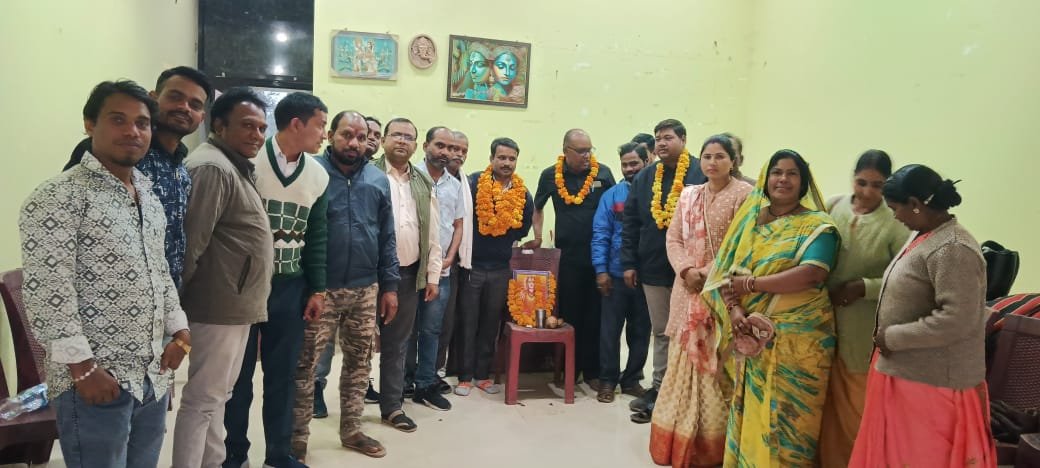 सर्व सेन/श्रीवास (नाई) समाज सक्ति जिला त्रैमासिक सह समिक्षा बैठक मालखरौदा में हुआ सम्पन्न