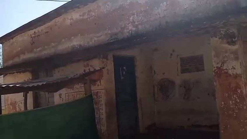 ग्राम सातगांव में जर्जर आंगनवाड़ी भवन बना चिंता का विषय, 6 वर्षों से किराए के मकान में चल रहा केंद्र