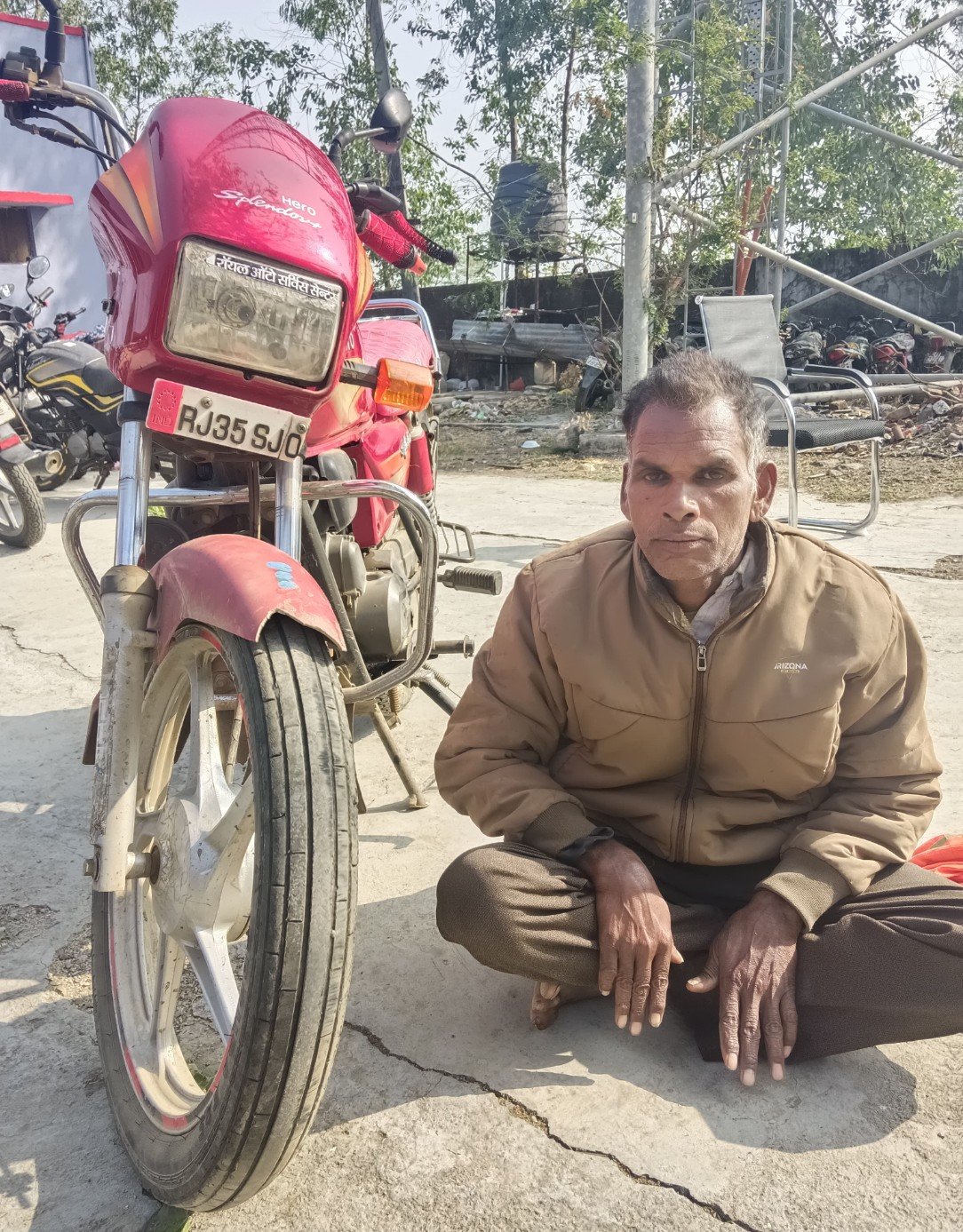 02 किलो 130 ग्राम गांजे के साथ एक आरोपी गिरफ्तार, मोटरसाइकिल जब्त