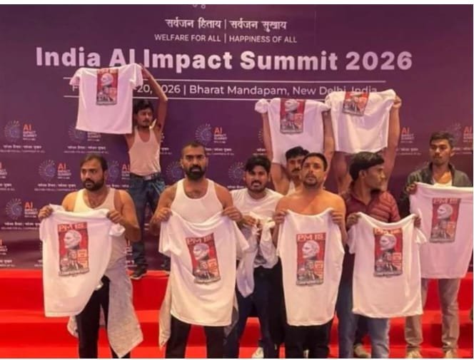 राजनीतिक व्यंग्य समागम: हिंदुत्व, समरसता और ‘विश्व गुरु’ पर तीखे सवाल