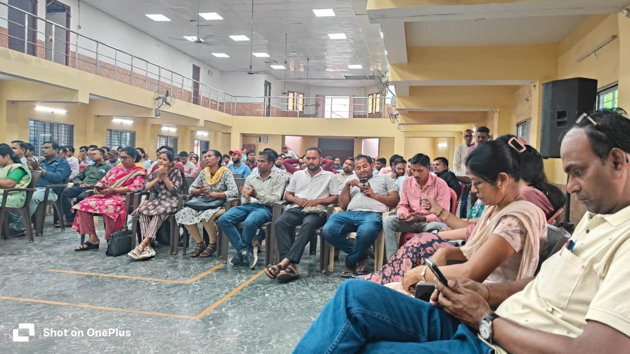 NHM कर्मचारियों का बड़ा ऐलान, रायपुर में होगा महासम्मेलन, 17 हजार कर्मचारी दिखाएंगे शक्ति