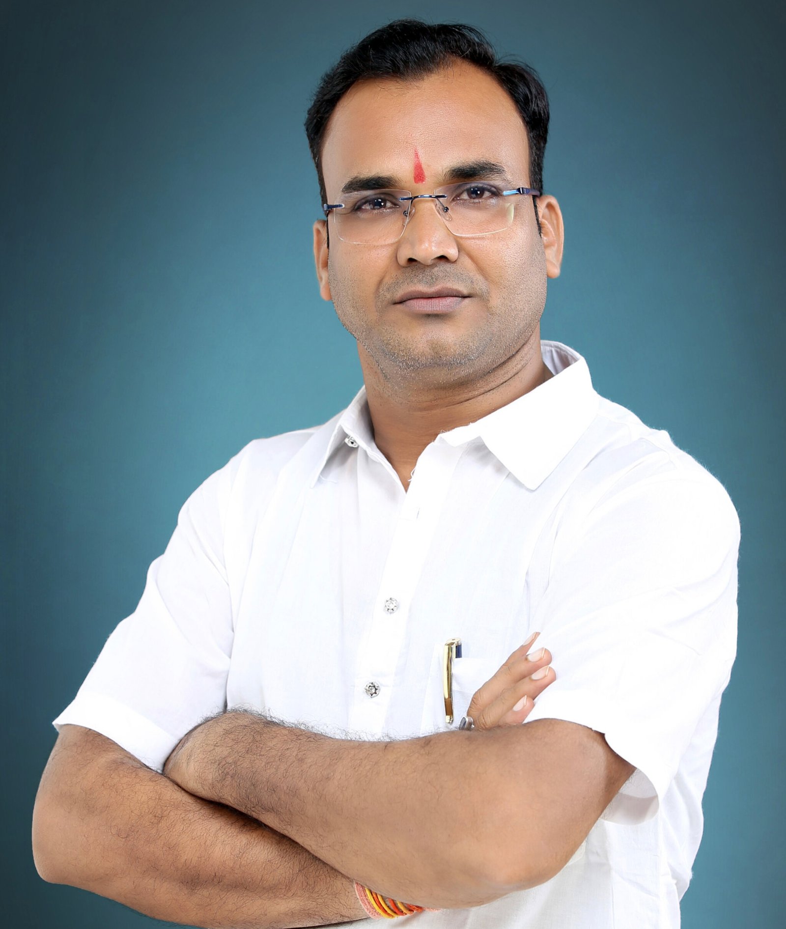 महतारी वंदन योजना में ई-केवाईसी के नाम पर महिलाओं को प्रताड़ित कर रही है भाजपा सरकार” — चुम्मन साहू