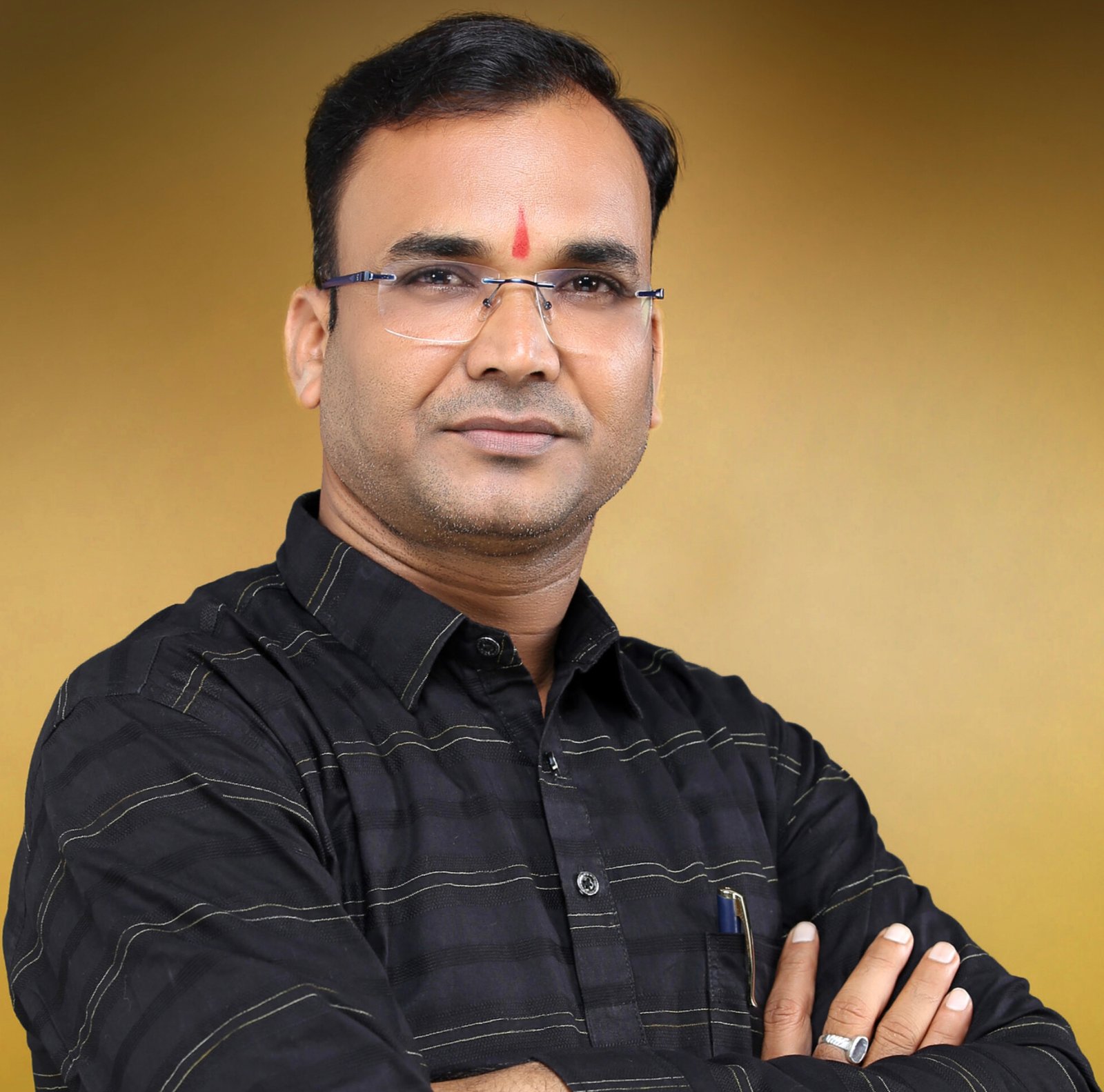 किसानों के हक पर डाका डाल रही भाजपा सरकार”, खाद-बीज और नगद के लिए भटक रहे किसान — चुम्मन साहू